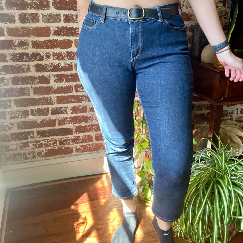 G.H. Bass Co. mid-rise, dark wash straight leg jeans